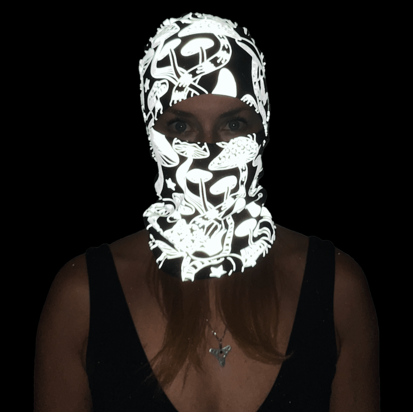 Balaclava Gato Luz Reflectivo Hongos BYN - Pescuezo