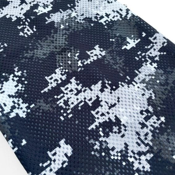 Peto Pixel Negro - Pescuezo